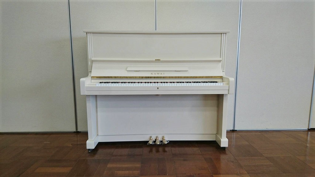中古ピアノ　BL-51　全体像３