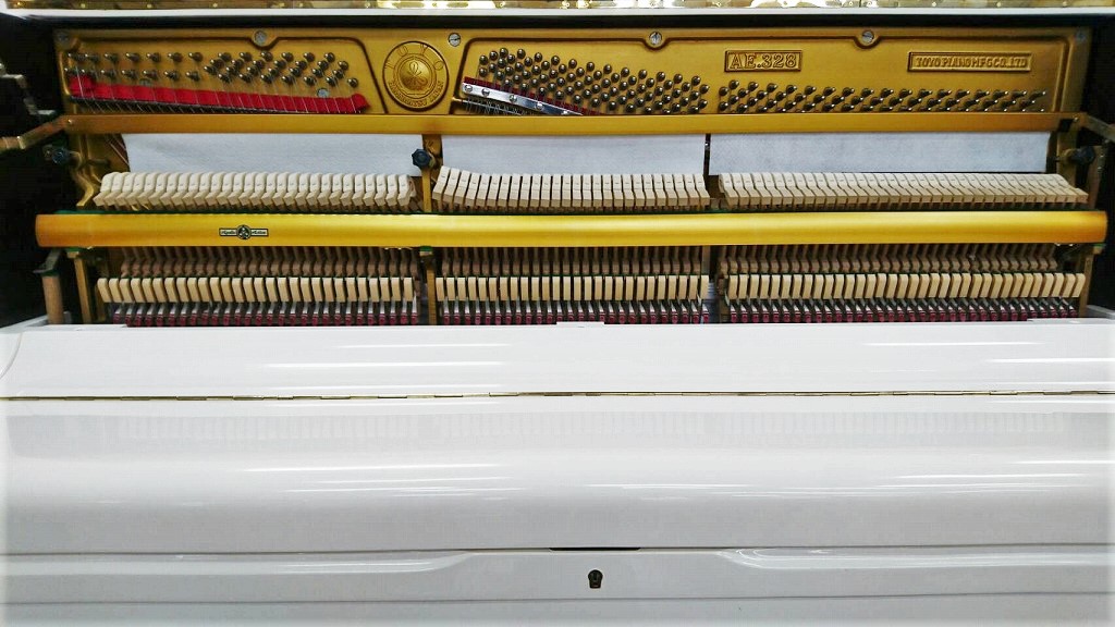 中古ピアノ　アポロ AE-328　内部　