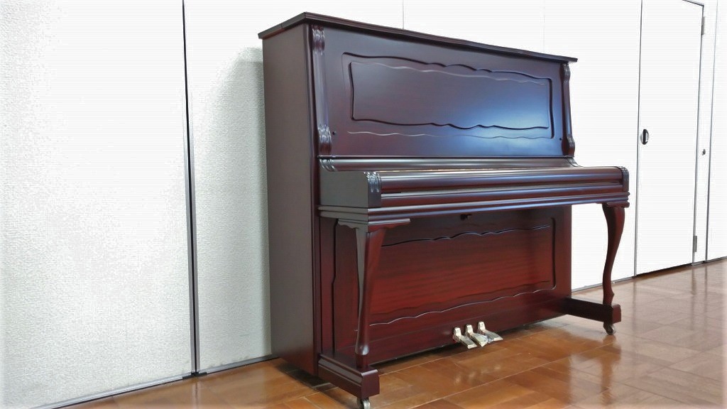 中古ピアノ　SR-580　全体像２