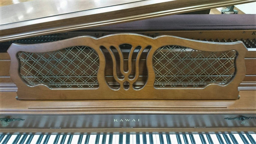中古ピアノ　KL11KF　譜面台