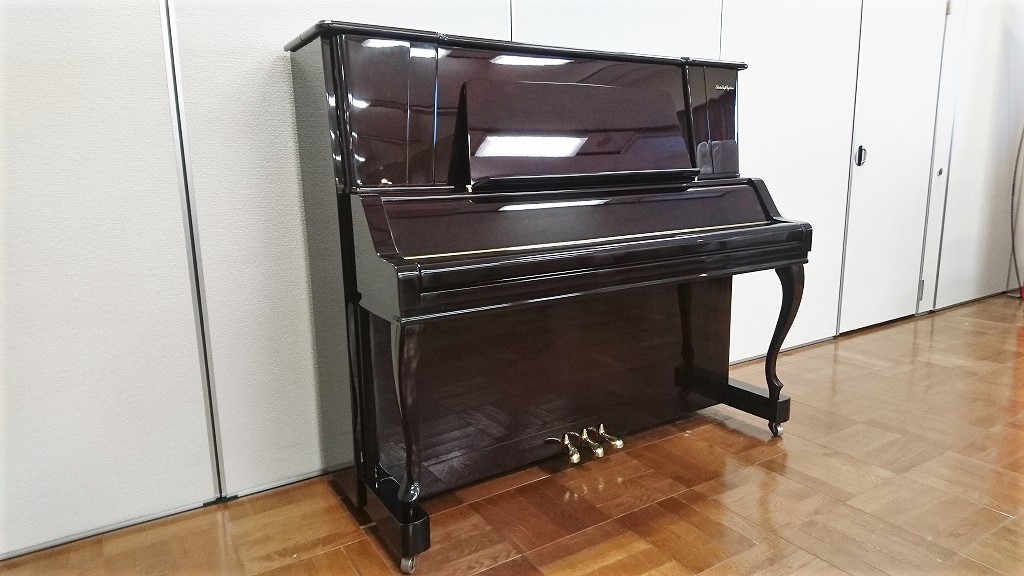 中古ピアノ　アポロ SR-565DM　全体像２